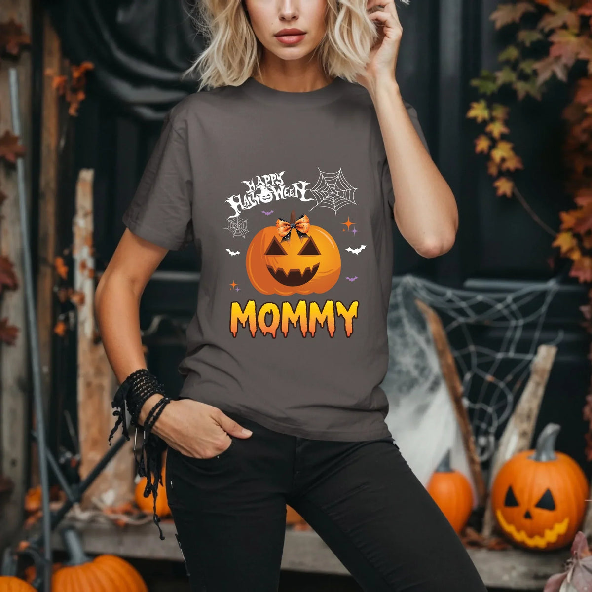 Personalized Halloween Family Shirts – Custom Names Daddy Mommy Brother Sister Matching Pumpkin T-Shirts