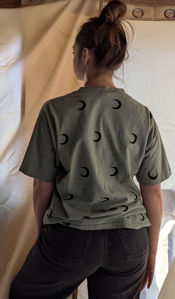 Mossy Moon Tee