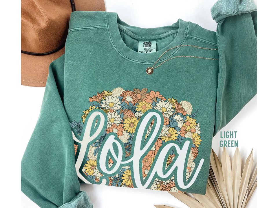 Personalized Lola Sweatshirt Comfort Colors Custom Filipino Grandma Lola Floral Sweater with Grandkids Gift for Mother's Day Lola Shirt