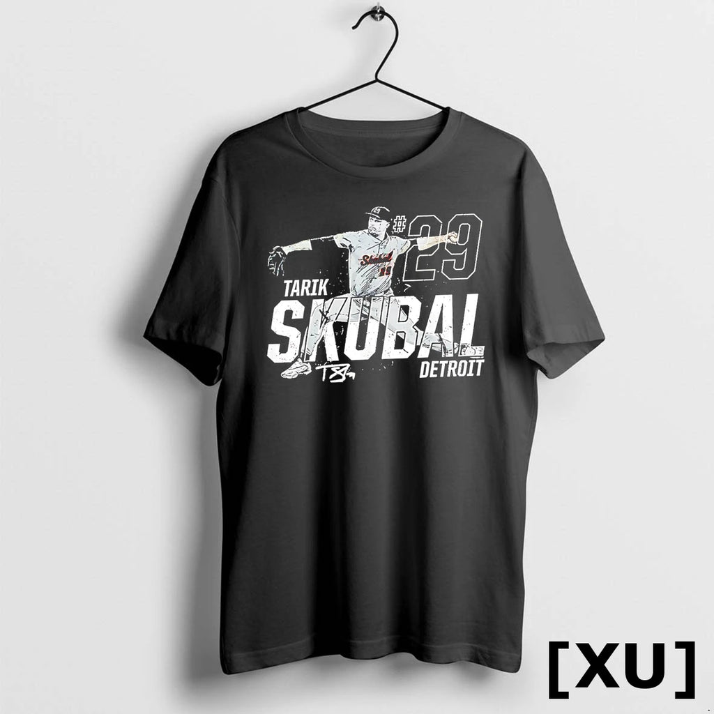 Dynamic Pose Tarik Skubal Detroit Baseball Player Tshirts Sweater