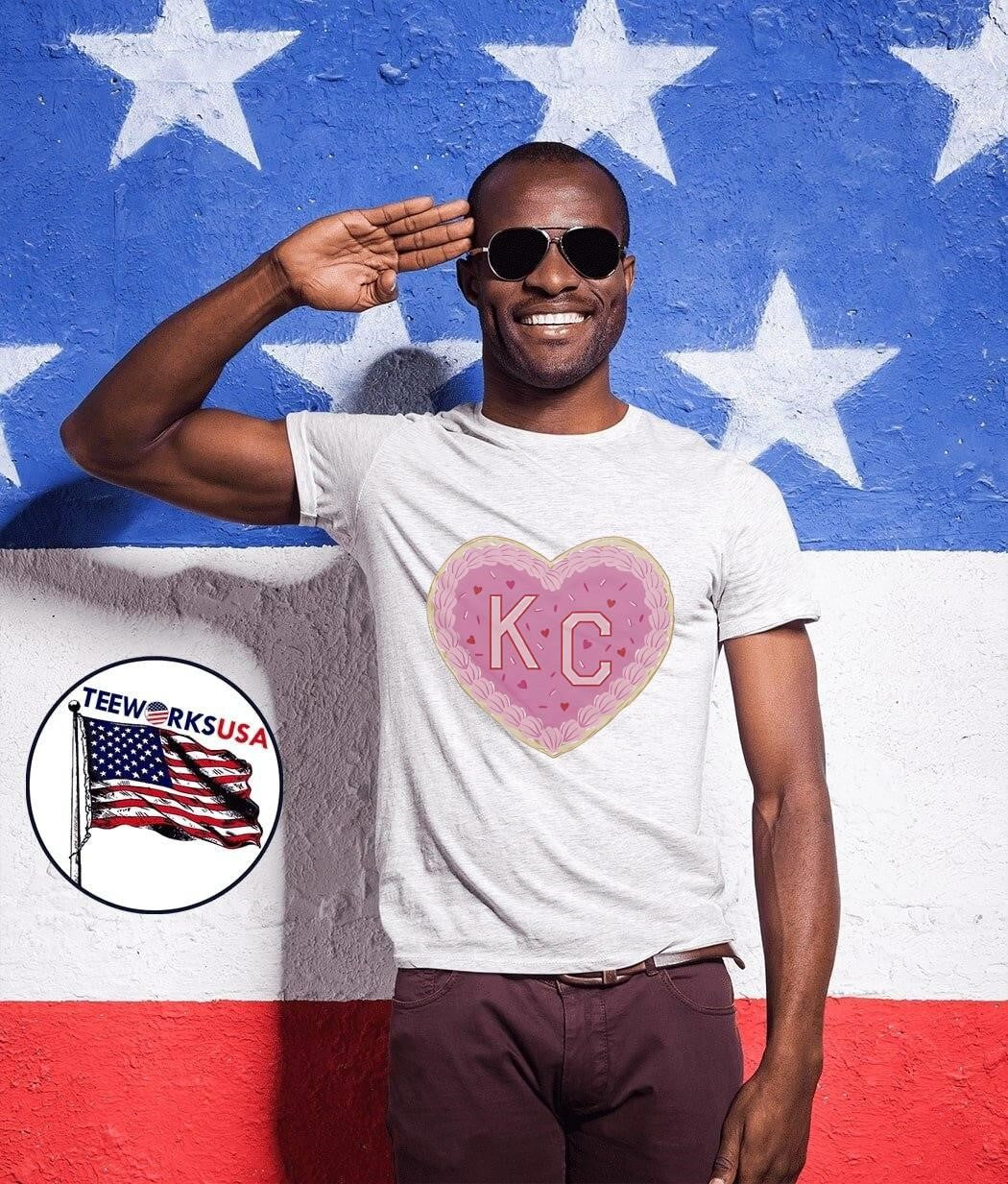 KC heart shape frosting decoration birthday party shirt