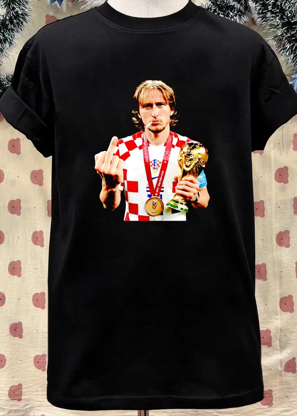 Modric Smoking and Flicking Off World Cup Winner Croatia Shirt