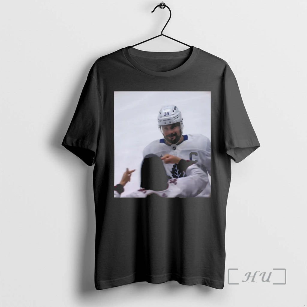 Officials Auston Matthews Smirks At The Avs Fans Premium T Shirts Sweater Hoodie 1
