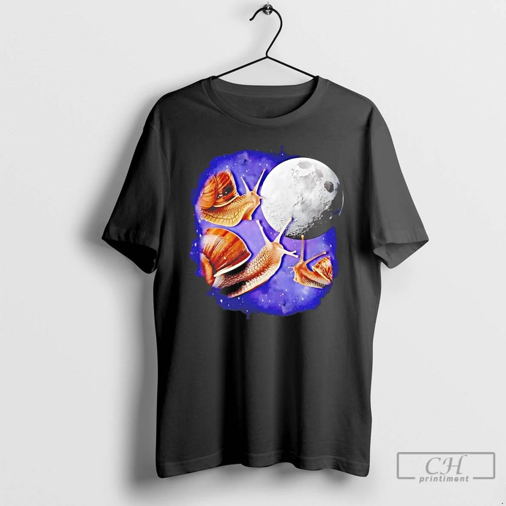 Premium Three Snails With The Moon