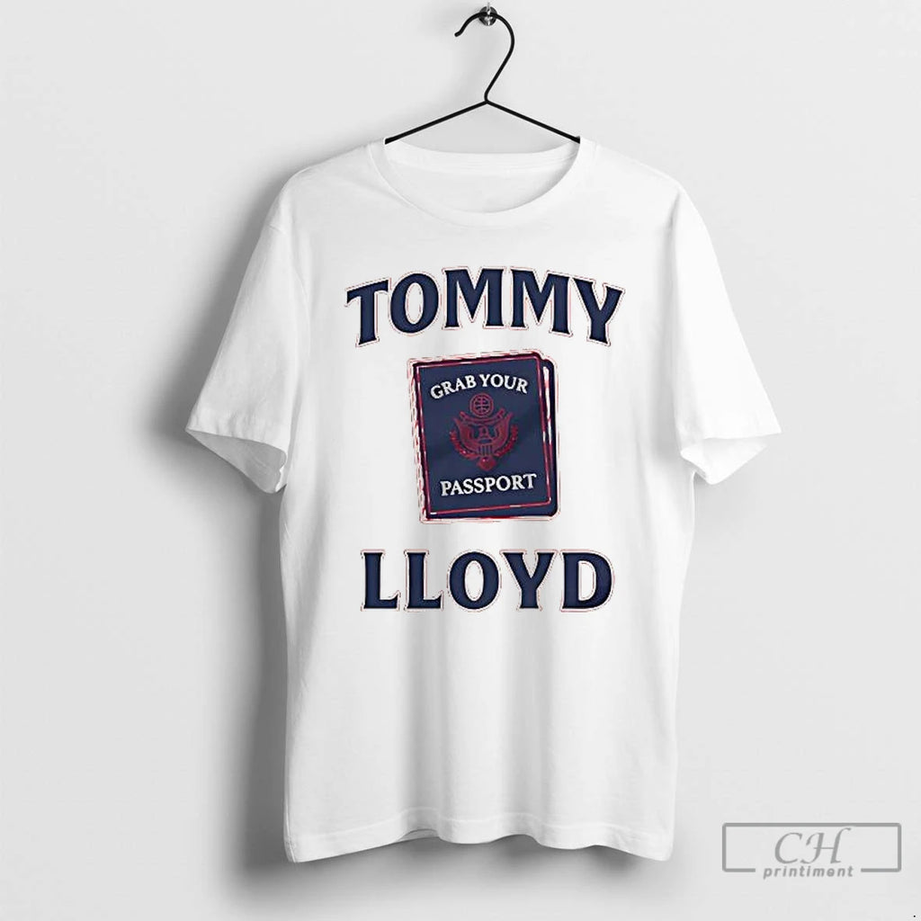 Premium Tommy Lloyd Grab Your Passport