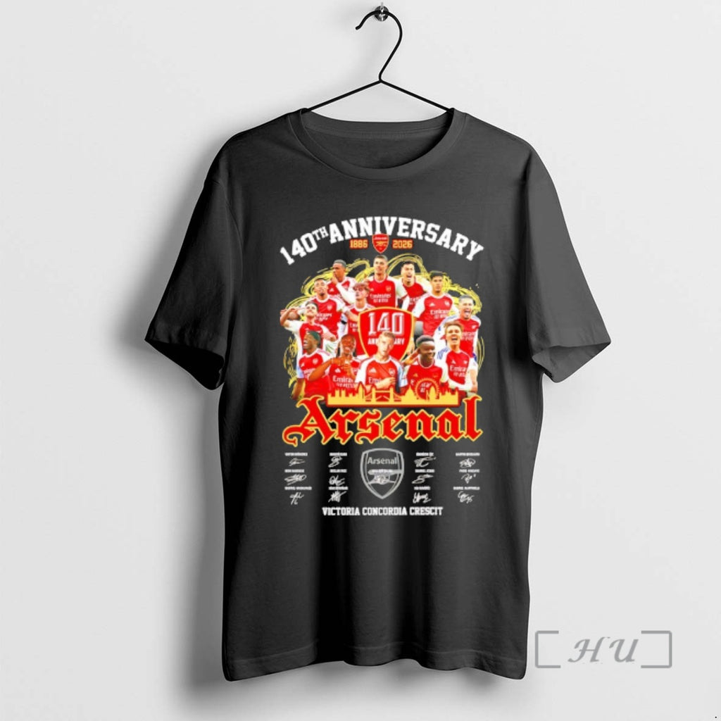 Trending Arsenal 140th Anniversary 1886 2026 All Team Victoria Concordia Crescit Signatures Premium T Shirts