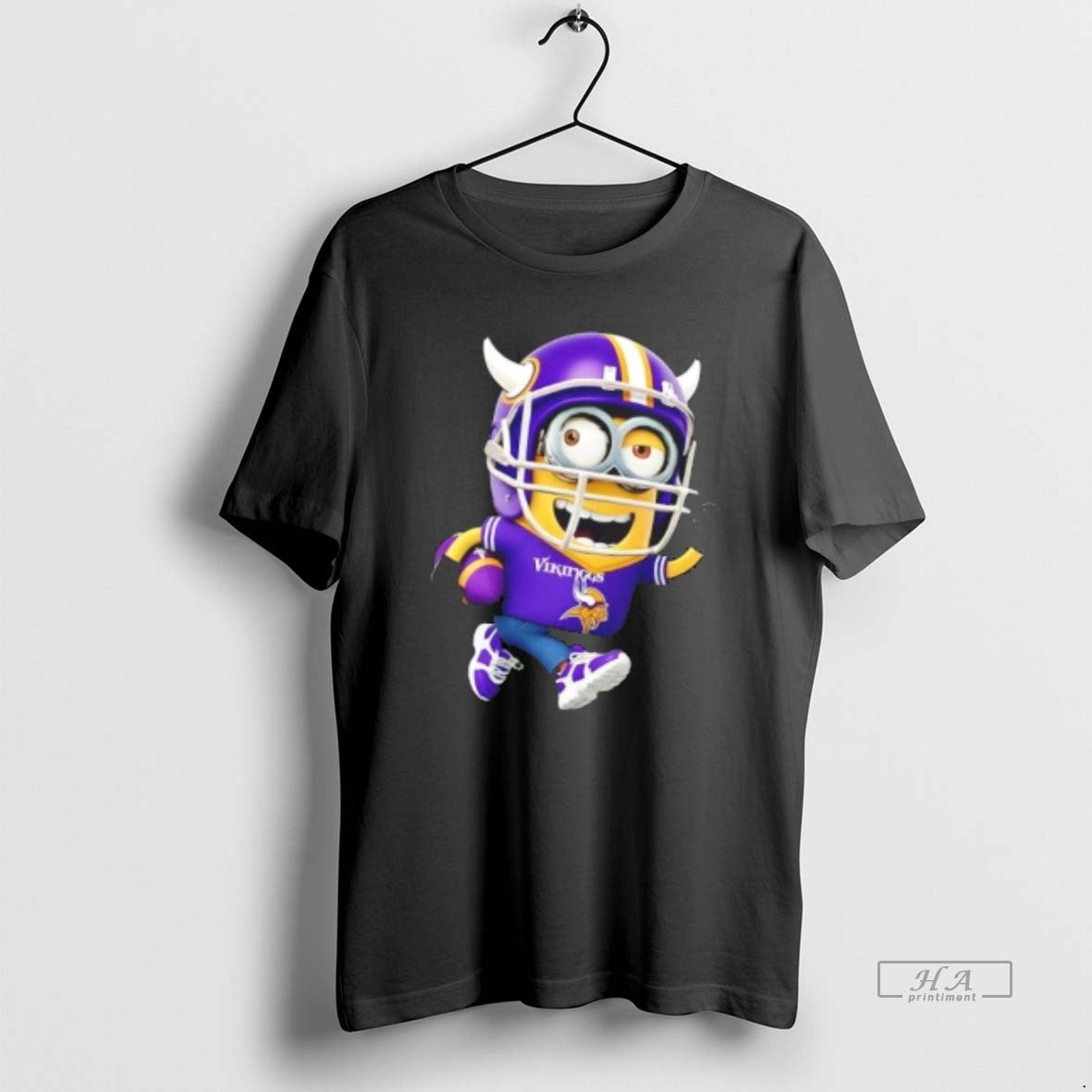 Trendy Minions Is Holding A Ball And Smiling At Minnesota Vikings Fans Unisex , , , Long Sleeve Tee