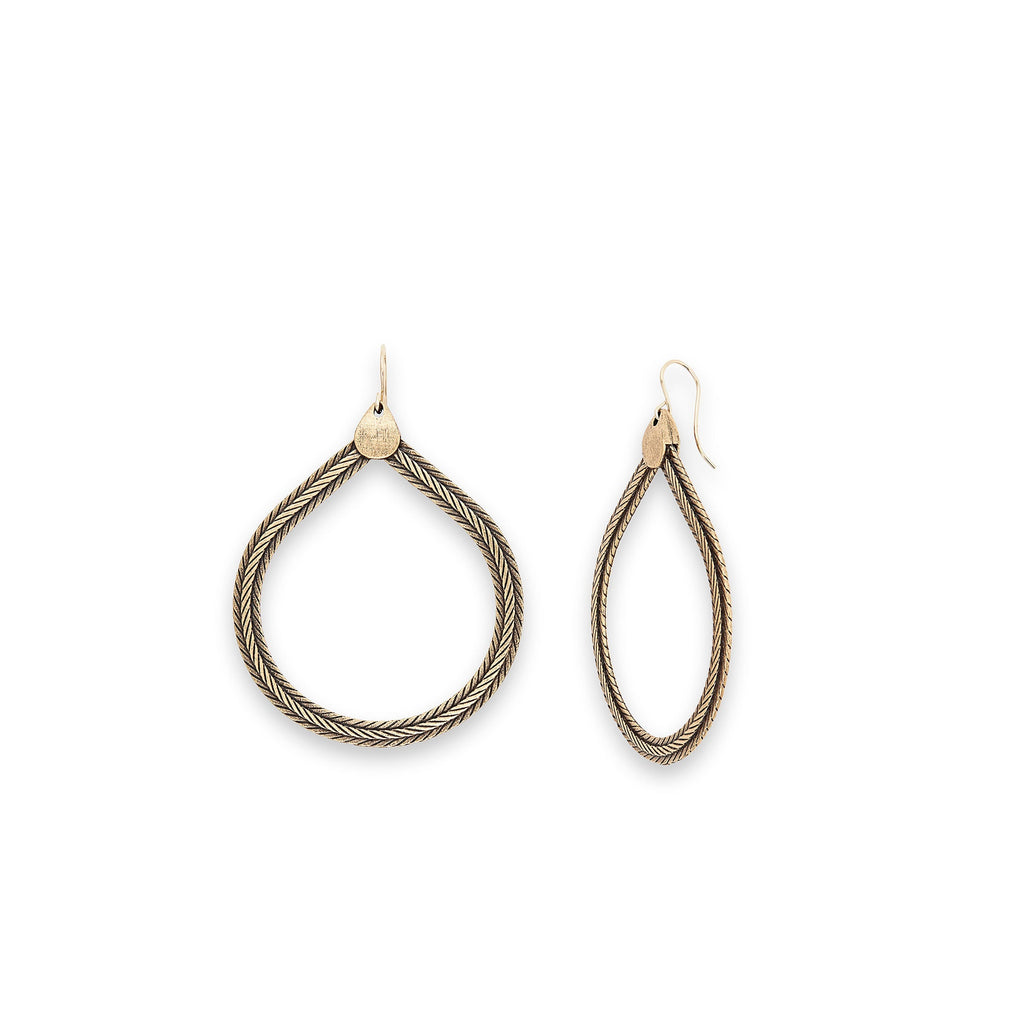 Wide Rope Drop Earrings T-Shirts