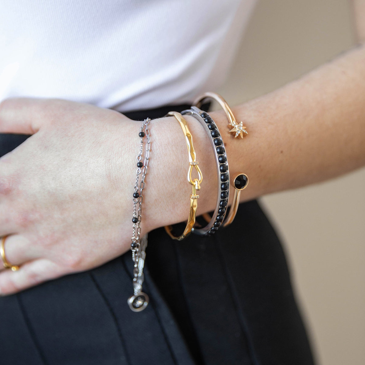 Star Double Row Bracelet Reconstituted Onyx T-Shirts