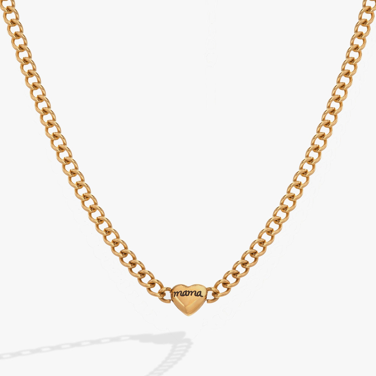 Mama Curb Chain Necklace T-Shirts