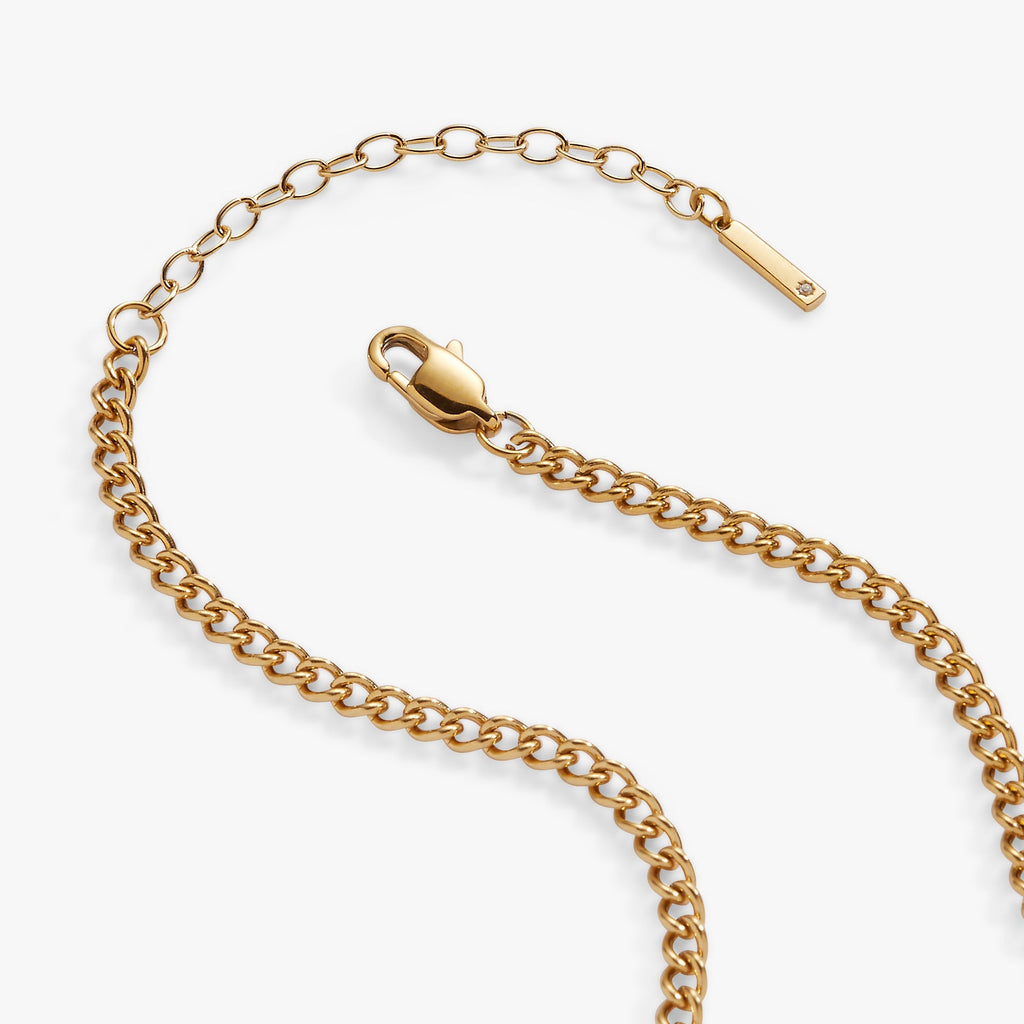 Mama Curb Chain Necklace T-Shirts