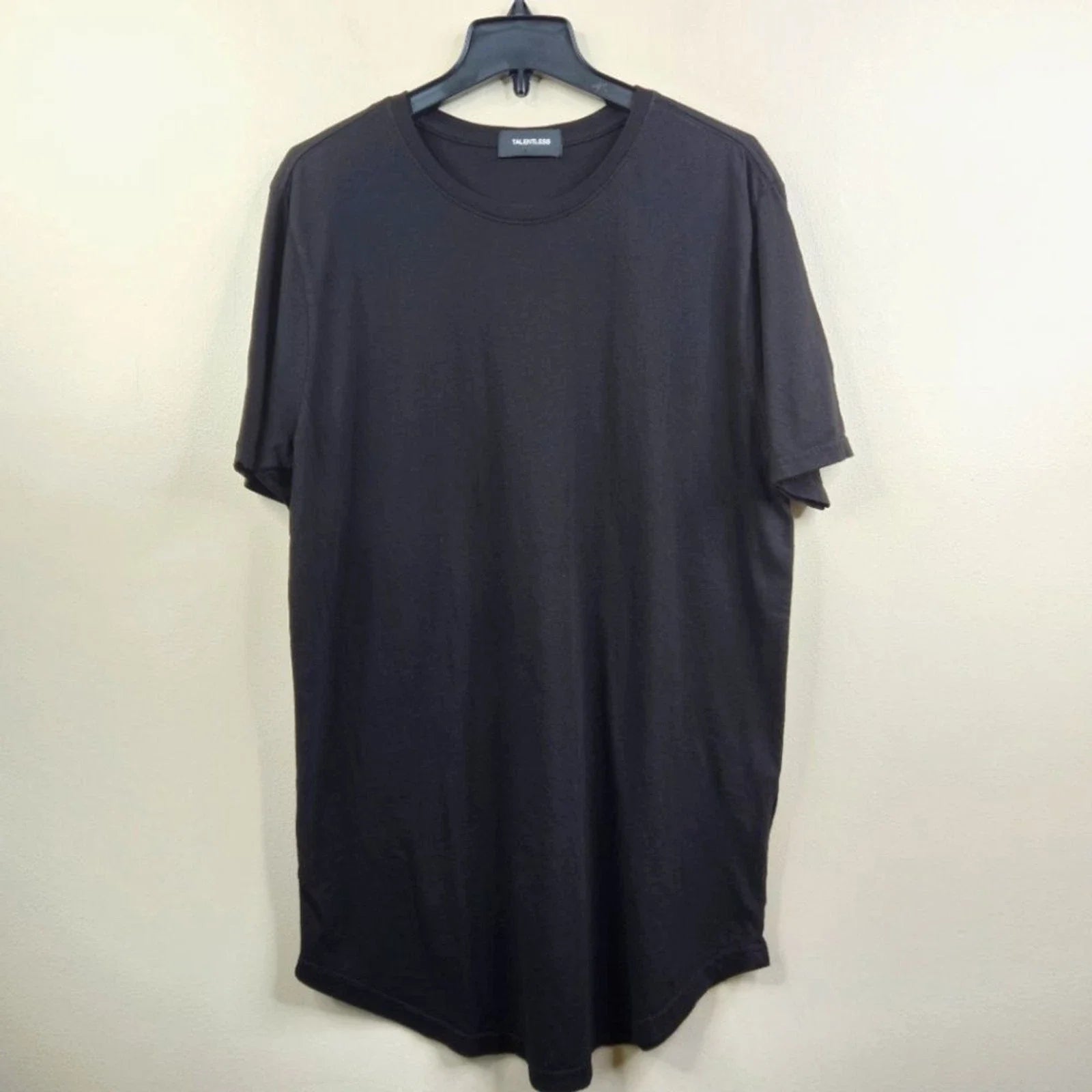 Talentless Mens Short Sleeve Round Neck Curved Hem Black Minimalist Tee Medium Unisex , , , Long Sleeve Tee