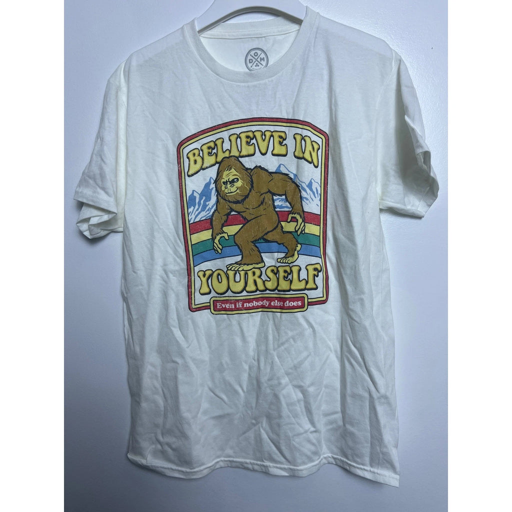 DOM Bigfoot Believe In Yourself Graphic T Shirt White Cotton Blend Medium Logo