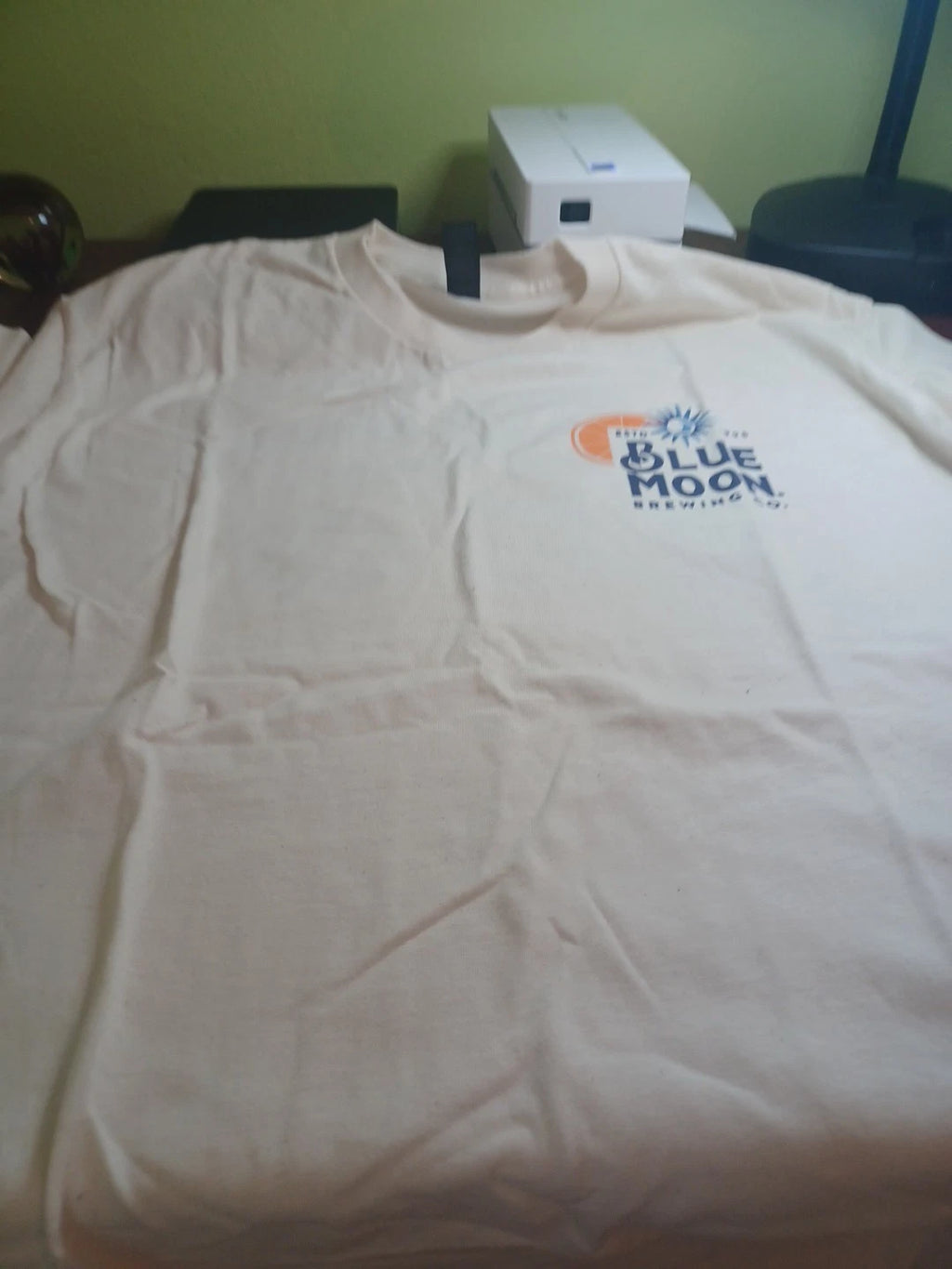 Blue Moon Brewing Company Beer  Ivory Tee Sz L