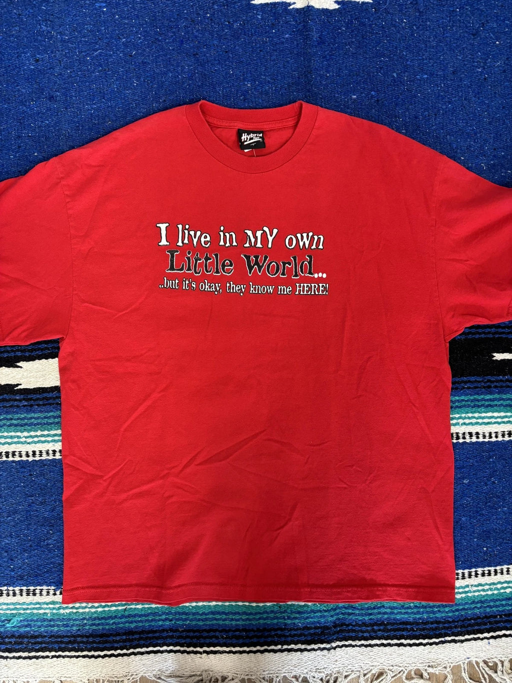 Hybrid Tees Shirt Mens Extra Large Red Funny Graphic I Live In My Own World