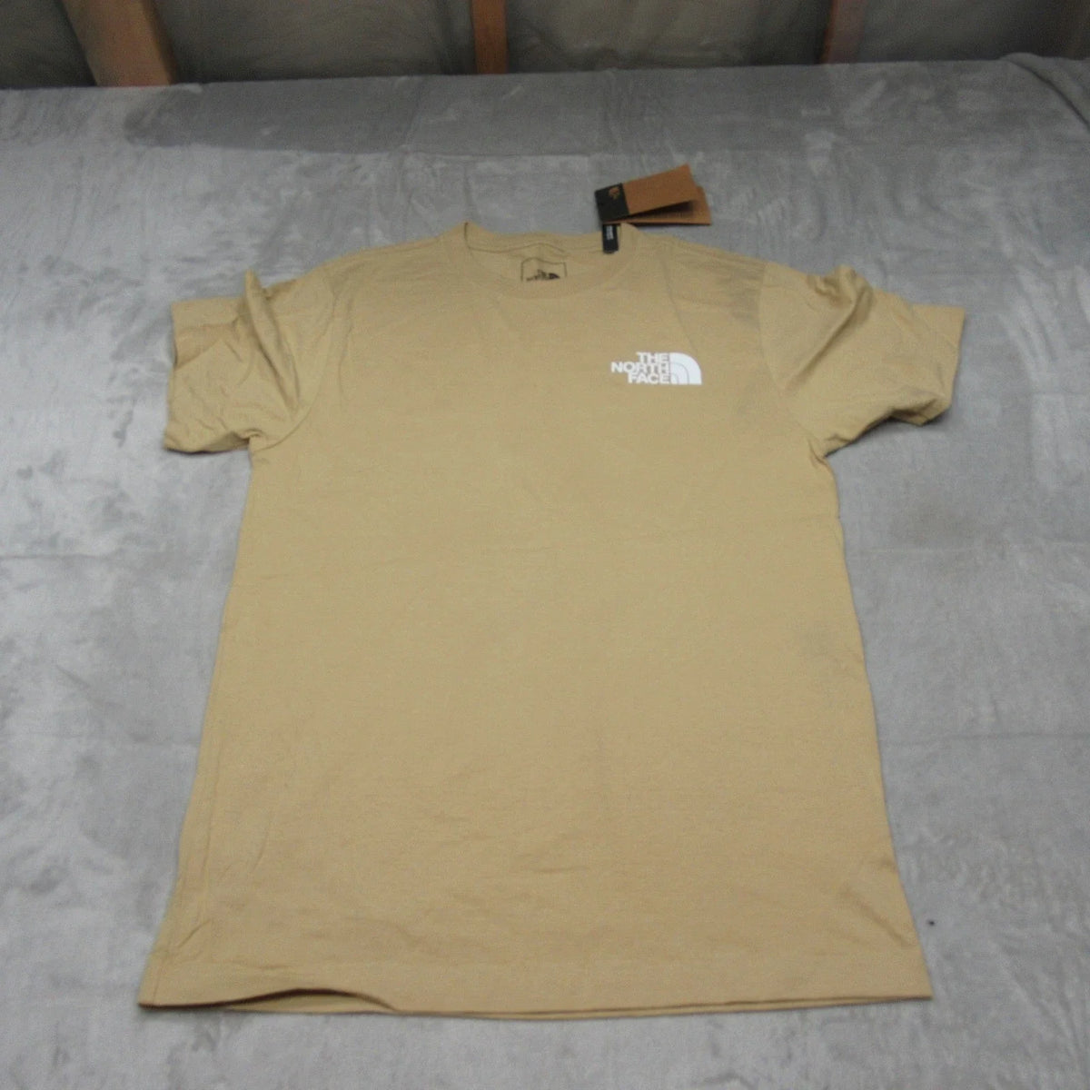 North Face Shirt Mens Small Cream Evo Throwback SS Tee Summer Minimalist NEW Unisex , , , Long Sleeve Tee