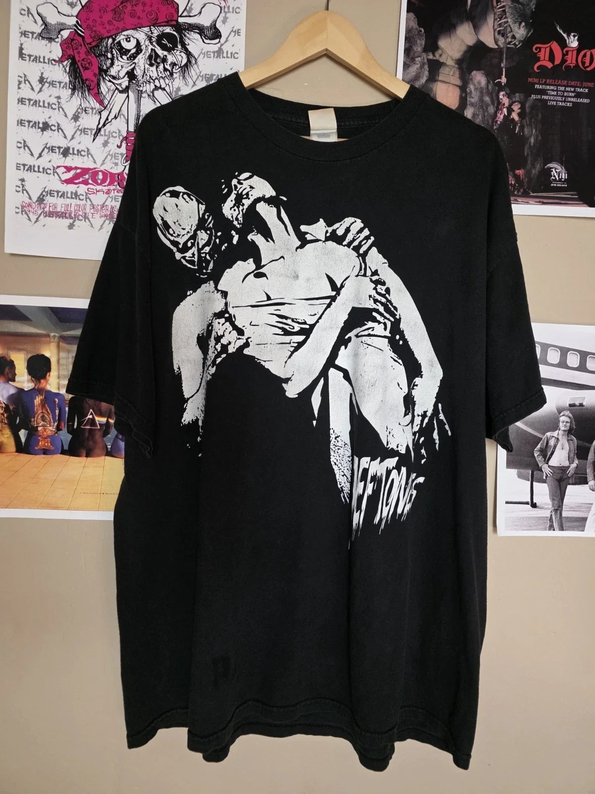 2006 DEFTONES Tour Shirt With BACKHIT /Grunge/ Vintage/ Original/ Tour Dates Unisex , , , Long Sleeve Tee