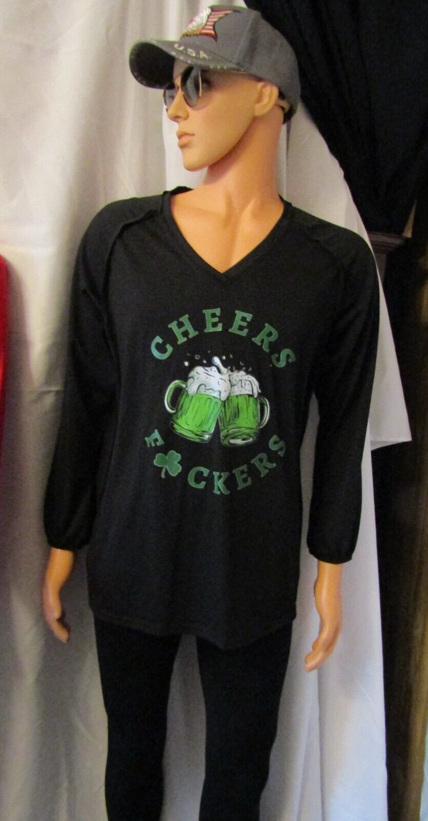 Tee-Shirt -Black-St Patrick's -Cheers -2 Mugs of Beer –Size L (800-254)