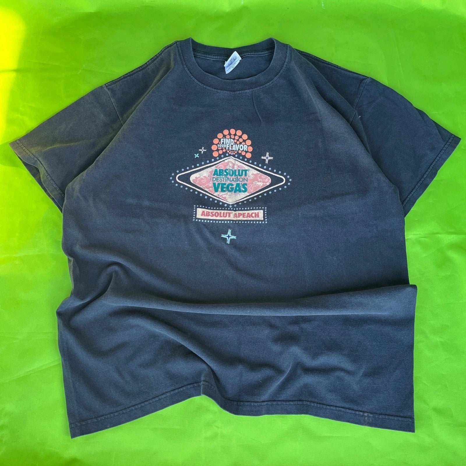 Large VTG Anvil Absolut Vodka Peach Destination Las Vegas Graphic T Shirt