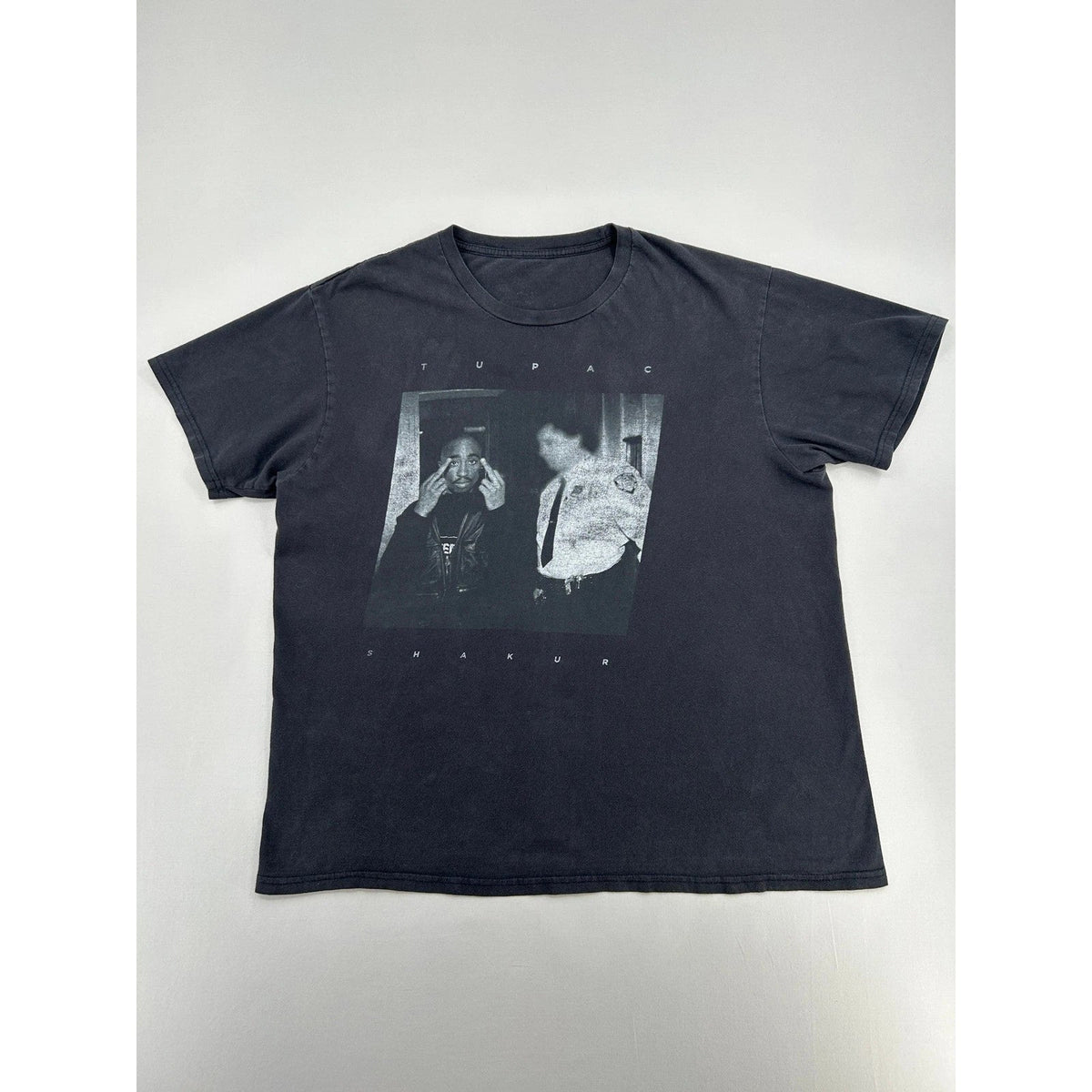 Tupac Shakur 2Pac Graphic Tee Faded Black Crewneck Hip Hop Mens XL Unisex , , , Long Sleeve Tee