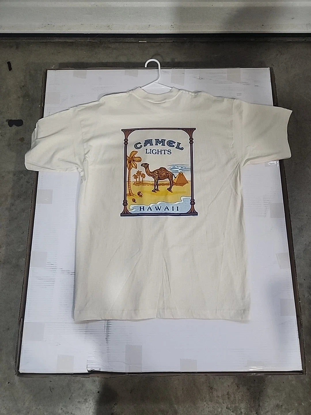 New Vintage Rare 1994 Camel lights Hawaii Pocket Tshirt, Joe Camel, XL Read Unisex , , , Long Sleeve Tee