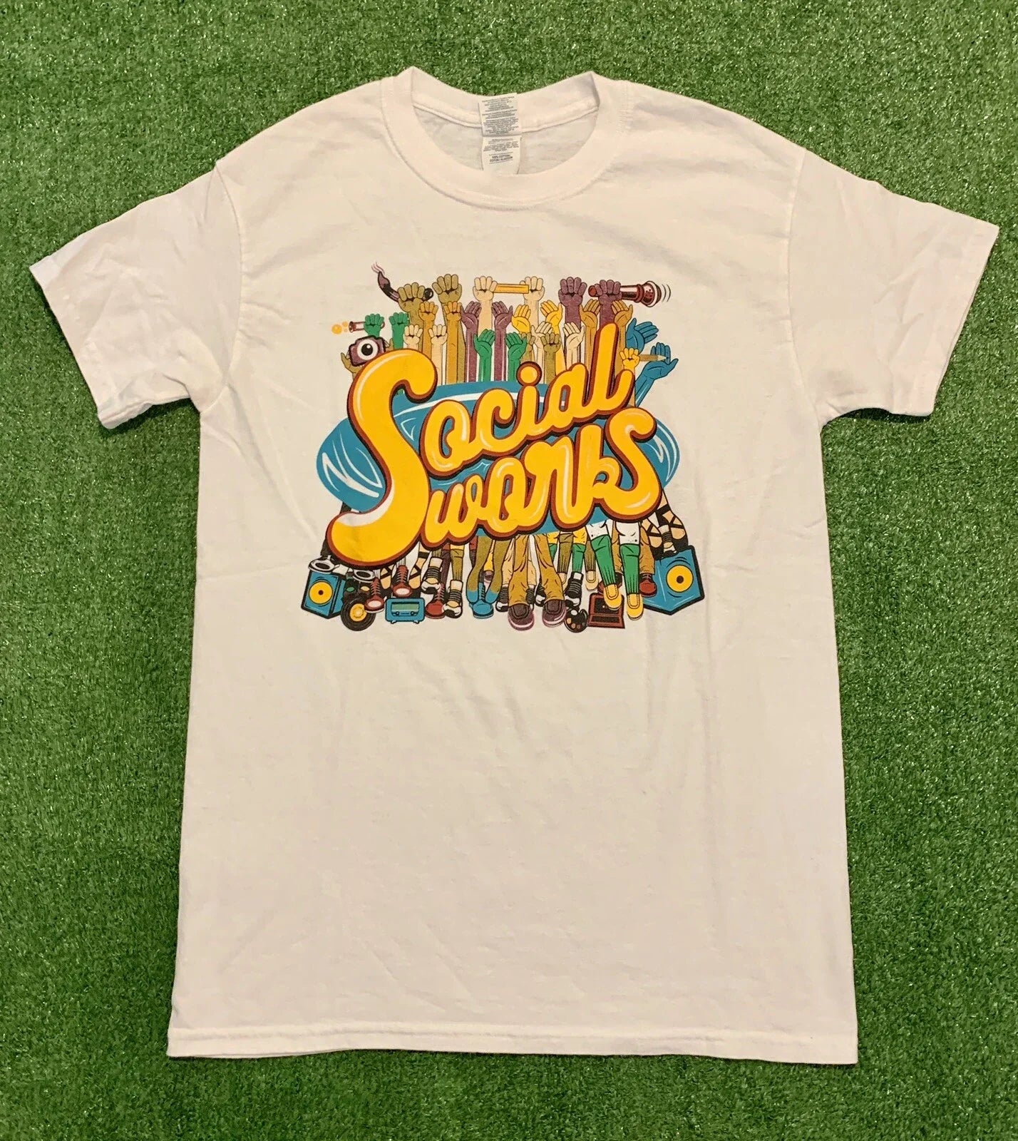 Social Works Inspire Creativity . Size Small. Good condition Unisex , , , Long Sleeve Tee