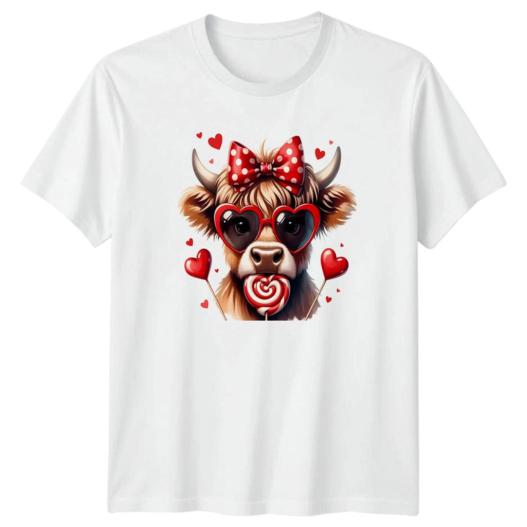 Cute Highland Cow Wearing Heart Womens T-Shirt Highland Cow Valentines Day