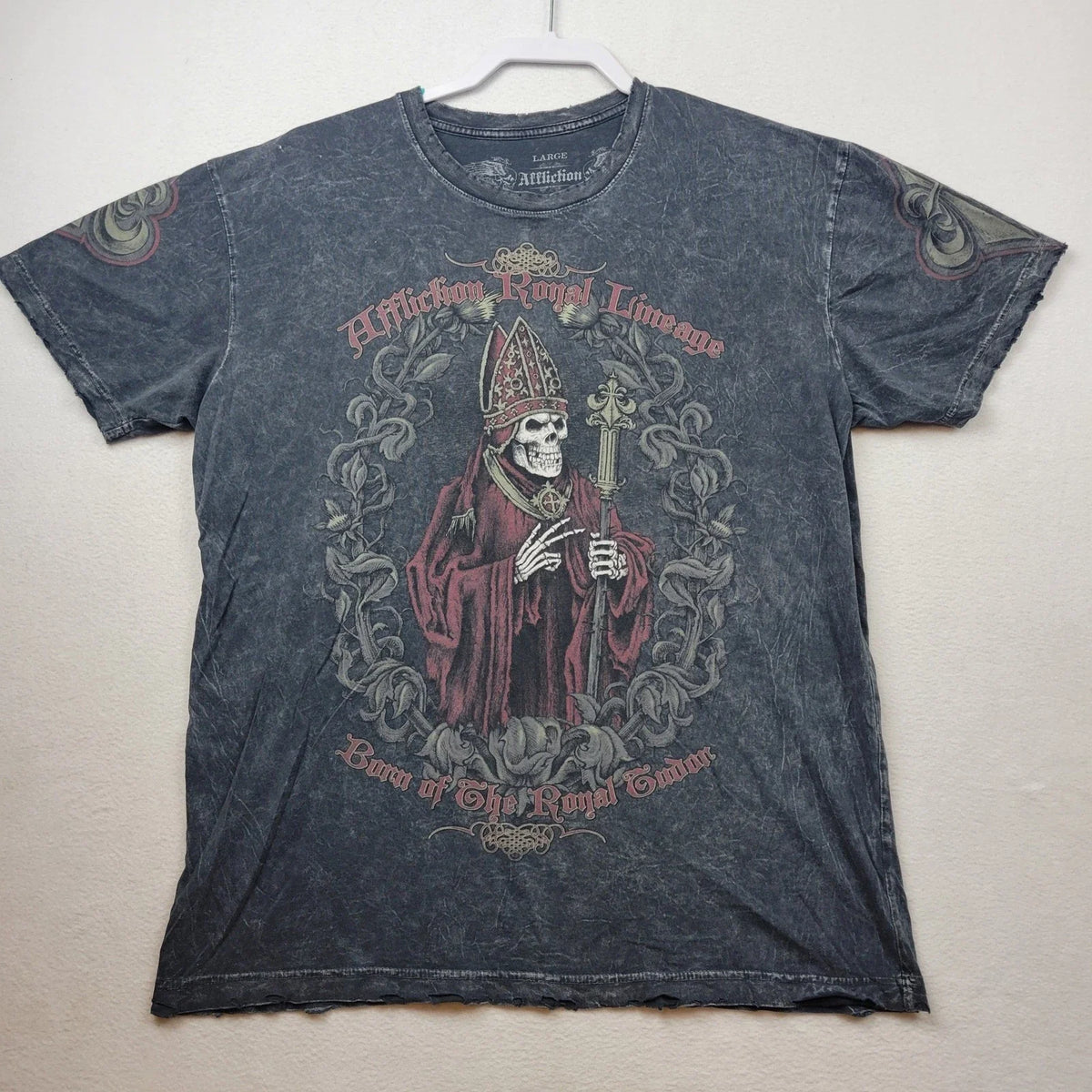 Affliction Mens Royal Lineage Large Gray Distressed Skeleton Tee Y2K Unisex , , , Long Sleeve Tee