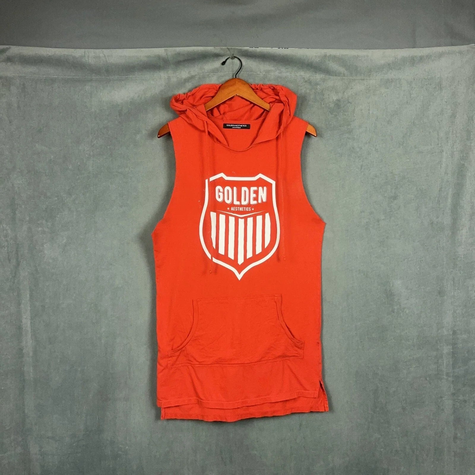 Golden Aesthetics Top Mens Medium Red Hooded Sleeveless "UNDERRATED" Unisex , , , Long Sleeve Tee
