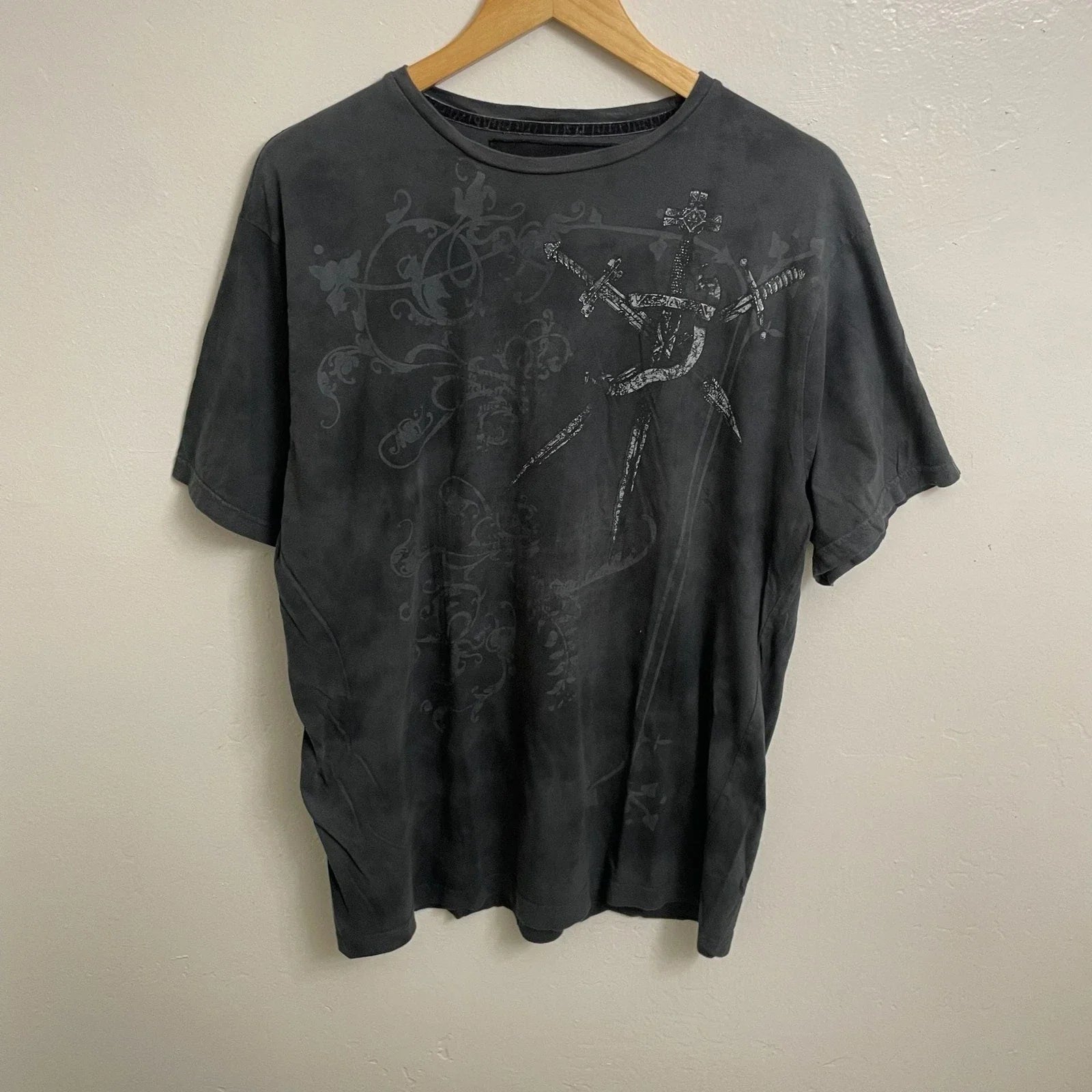 Vintage Y2K Austus Graphic Sword Print Black Grunge XXL Unisex , , , Long Sleeve Tee