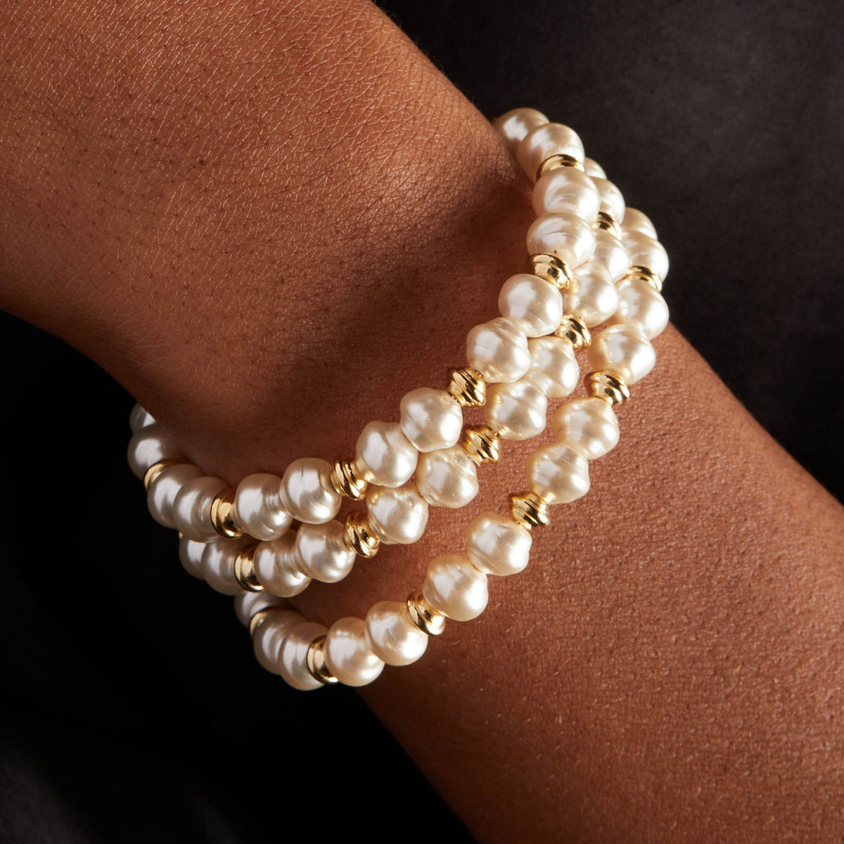 Sea Sultry Cuff Bracelet Soft Pearl White T-Shirts
