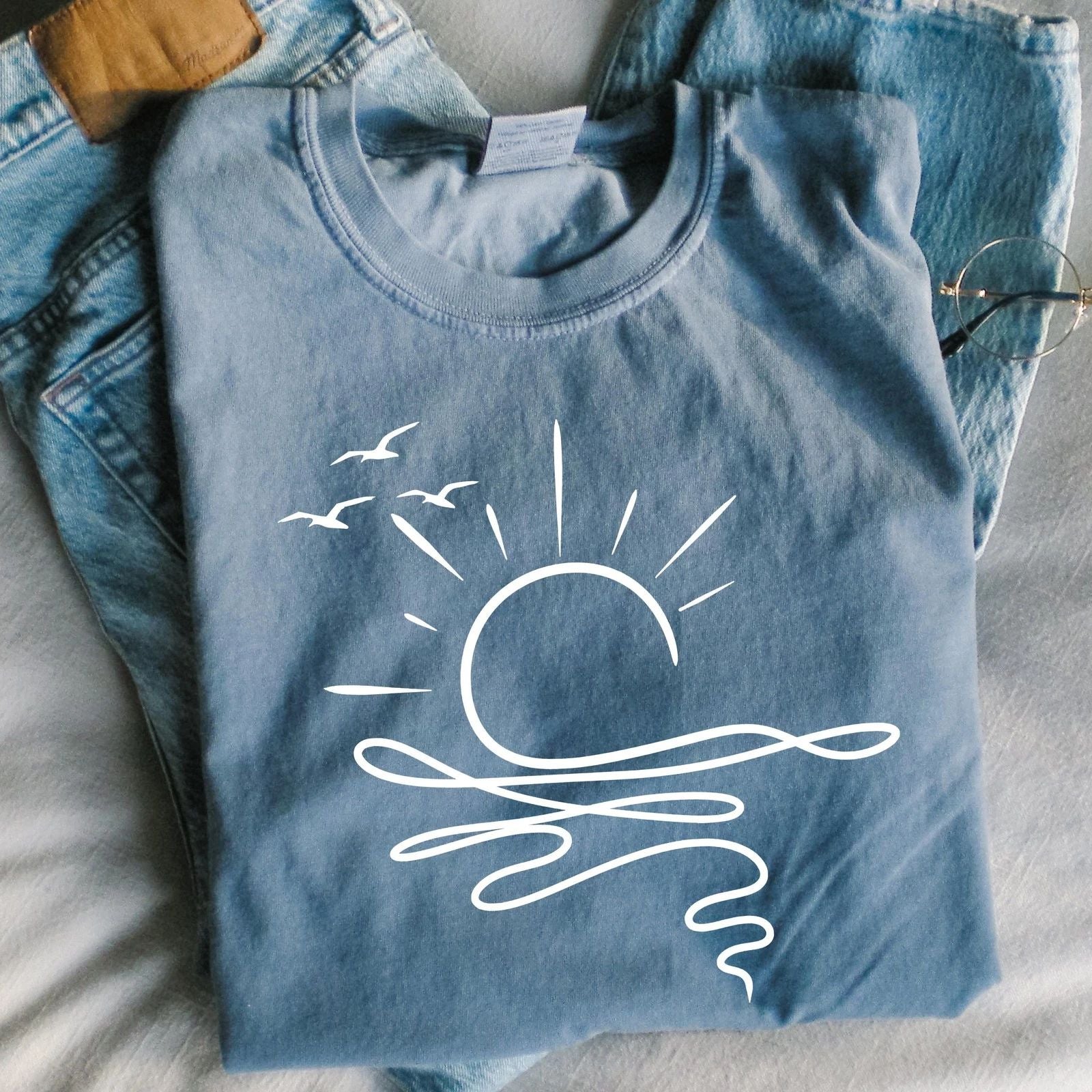Comfort Colors Sun Ocean Shirt - Linear Graphic Boho Summer T Shirt - Trendy Bea Unisex , , , Long Sleeve Tee
