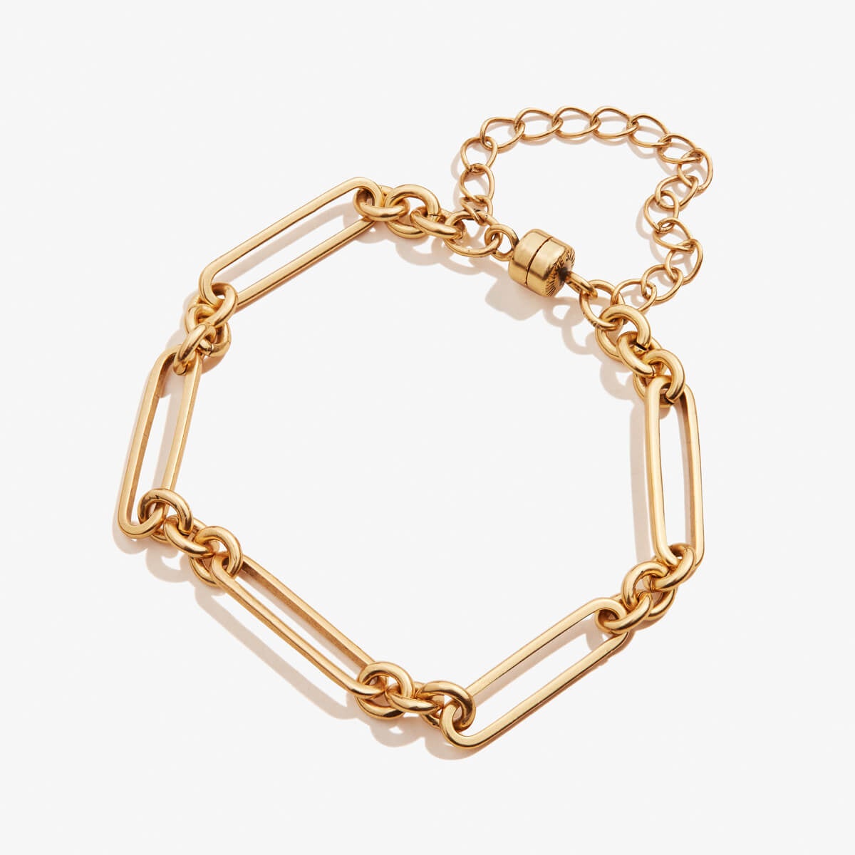 Mini Maven Chain Magnetic Bracelet T-Shirts